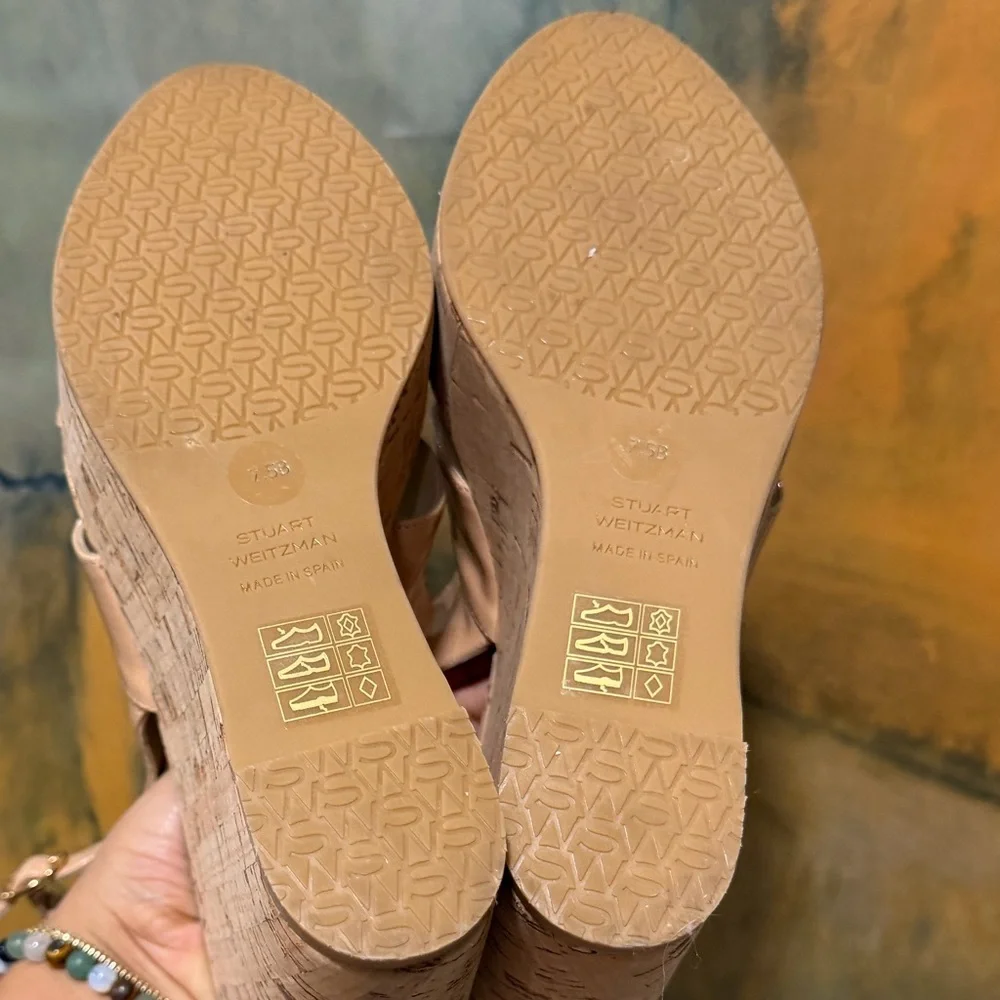 🌹STUART WEITZMAN🌹 Dayna Slingback Wedge Adobe Beige Size: 7.5B - Picture 12 of 12
